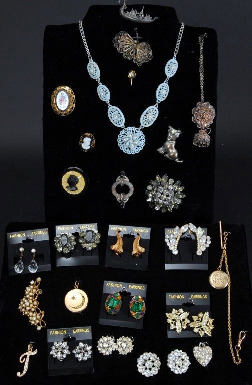 Antique & Vintage Costume Jewelry (1 of 8)