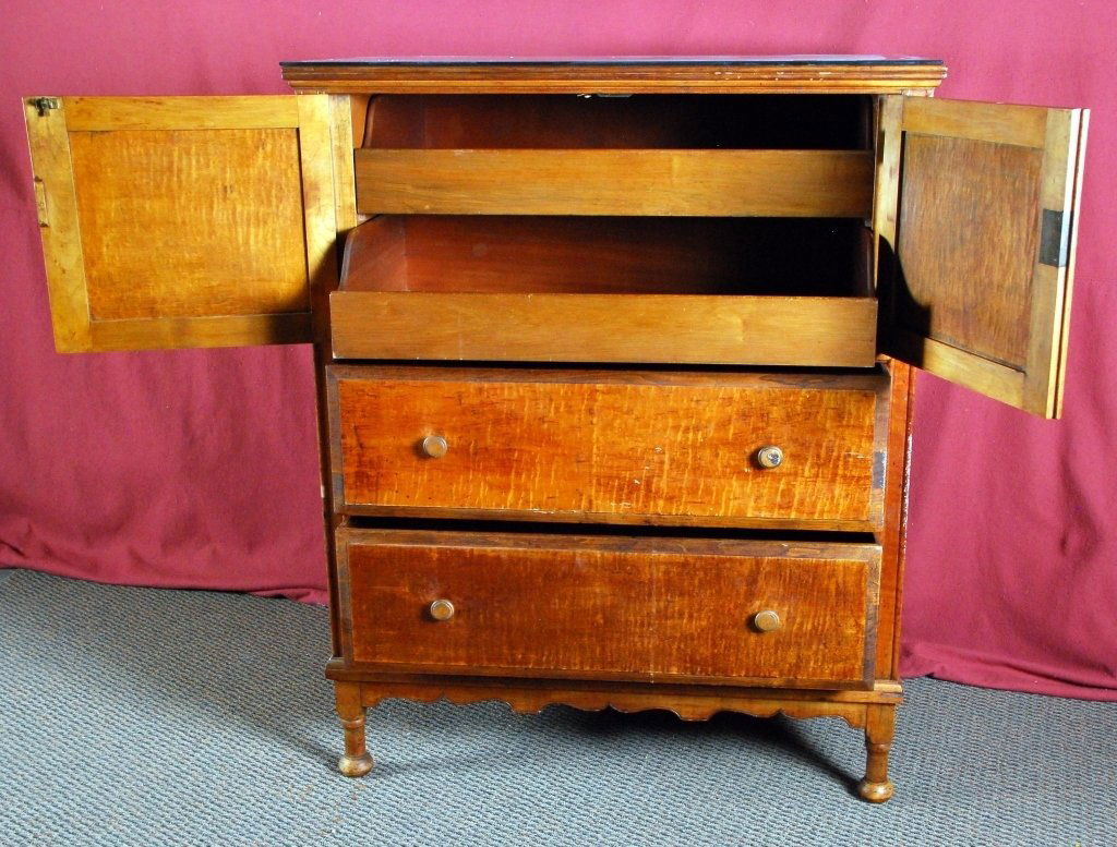 Vintage Armoire Chest (1 of 3)