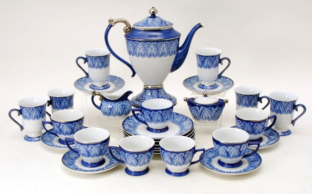 Bombay Blue & White Coffee Set, Plates, Cups (1 of 6)