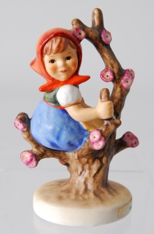 Hummel Apple Tree Girl # 141, TMK 7 (1 of 3)