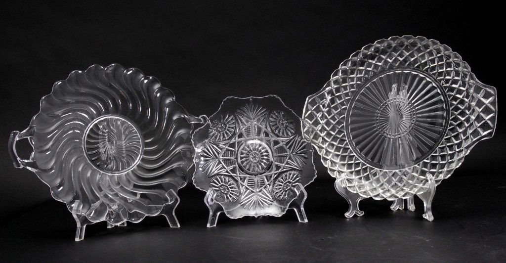 Tab Handled & 2-Handled Glass Trays & Footed Dish (1 of 4)