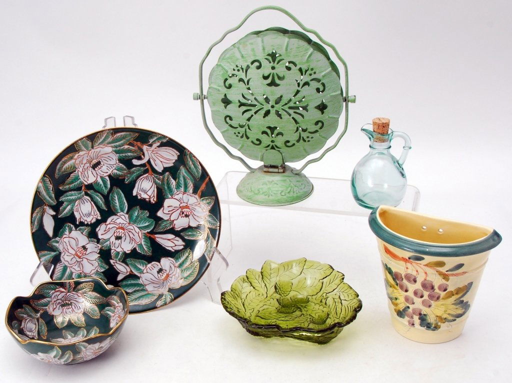 Dessert Display, Pottery Plus (1 of 6)