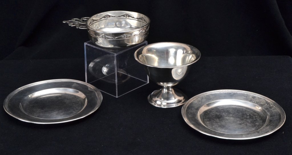 Sterling Porringer, Plates & Low Compote (1 of 6)