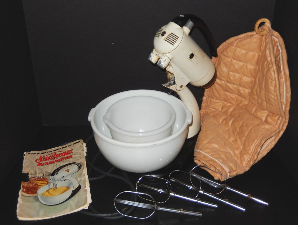 Vintage Sunbeam Mixer on Stand (1 of 4)