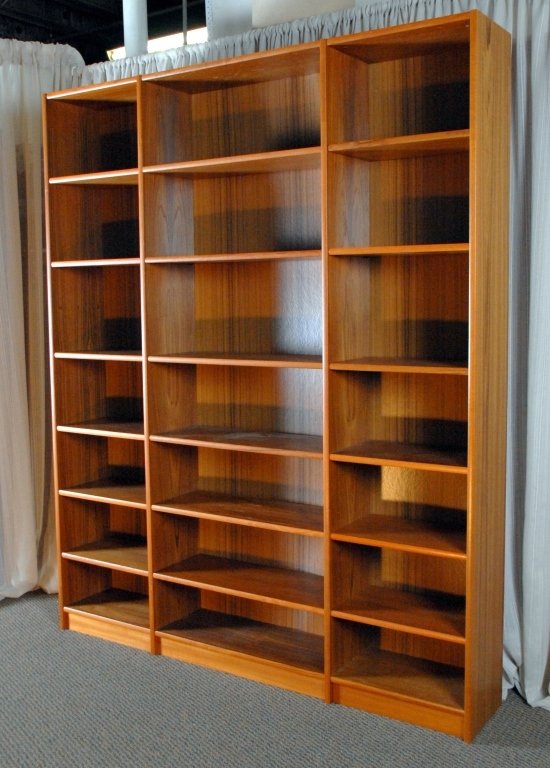 Large Teak Veneer Open Display/Bookcase (1 of 2)