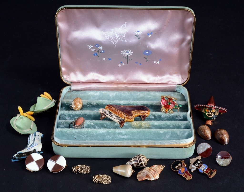 Multi Colored Whimsical Costume Jewelry Plus (1 of 2)