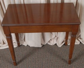 Wooden Piano Bench w/Classical Tapered Leg: 26" W x 14.5" D x 22.5" T.