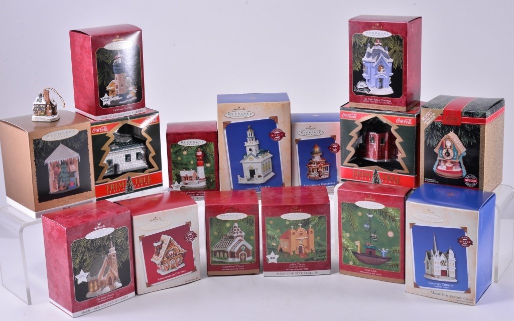 Hallmark Keepsake Buildings Ornaments Plus (1 of 4)