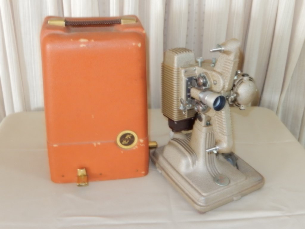 revere 85 8mm projector revere 85 8mm projector