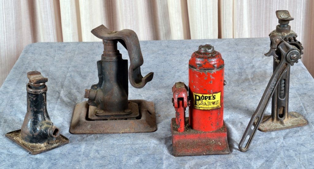Four Assorted Vintage Car Jacks (1 of 3)