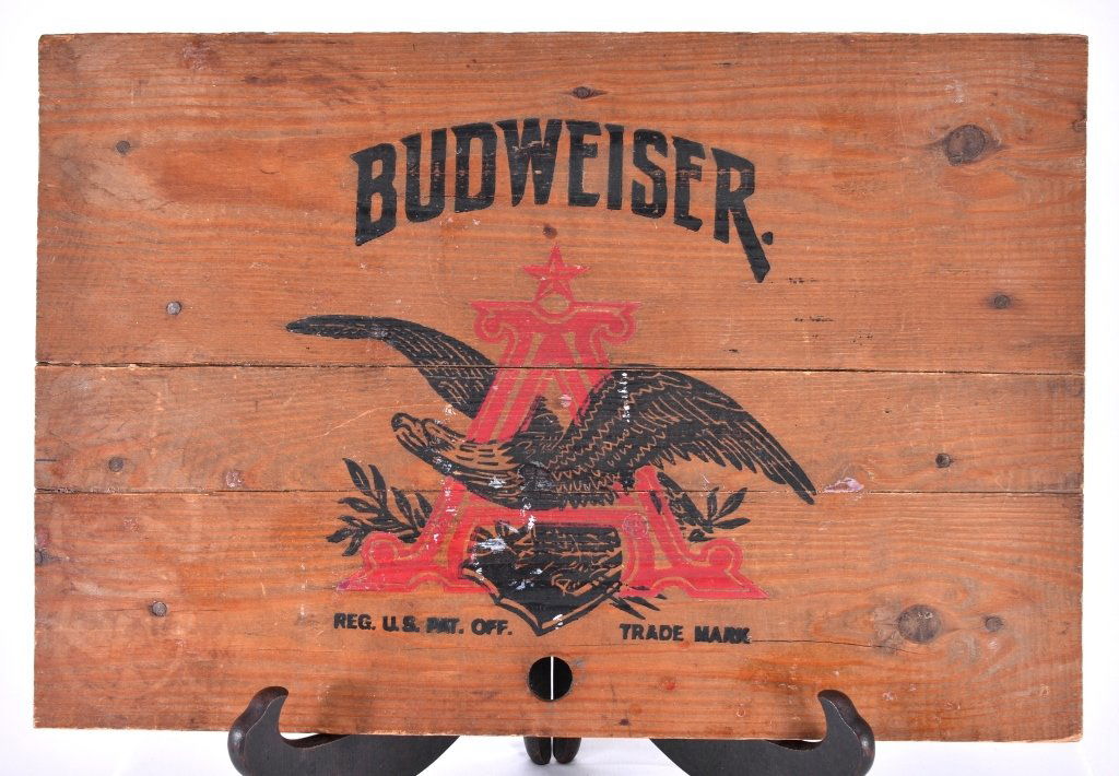 Budweiser Box Lid w/Bottle Cap Checkerboard (1 of 1)