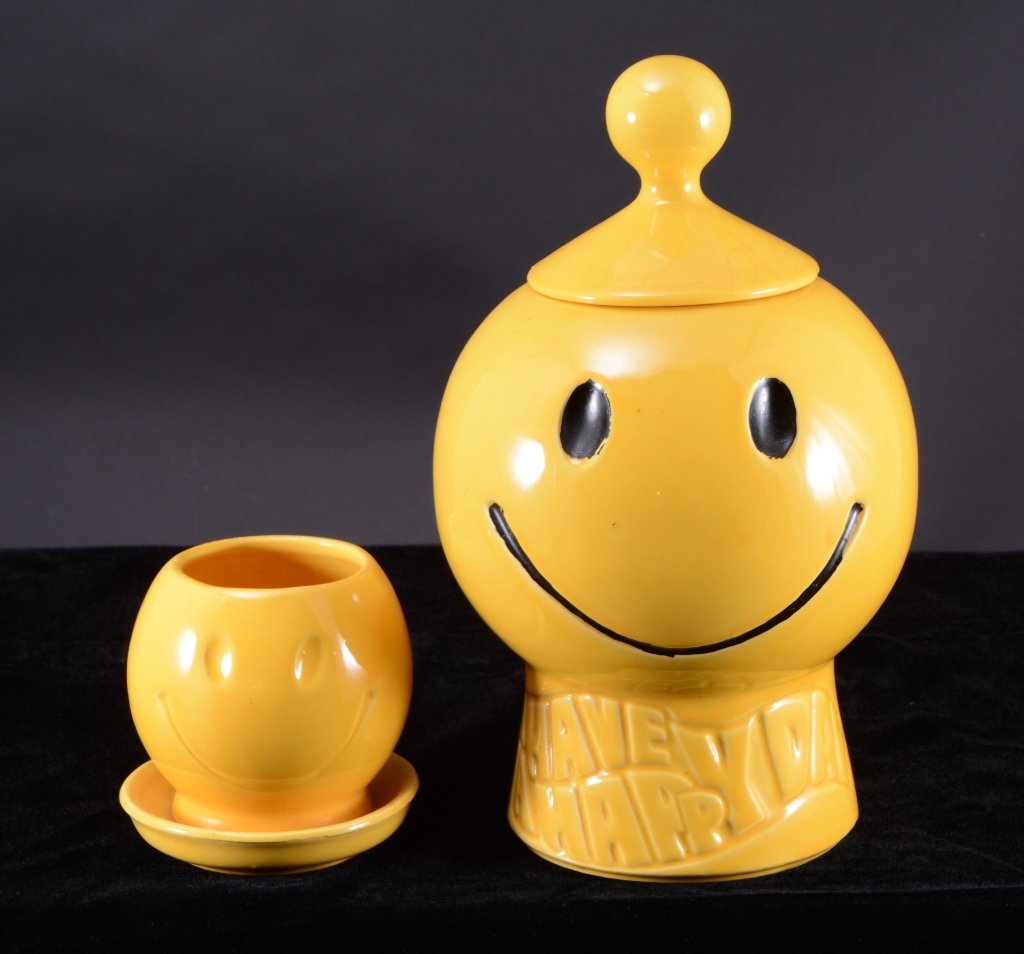 Vintage McCoy Smiley Face Cookie Jar & Planter (1 of 3)