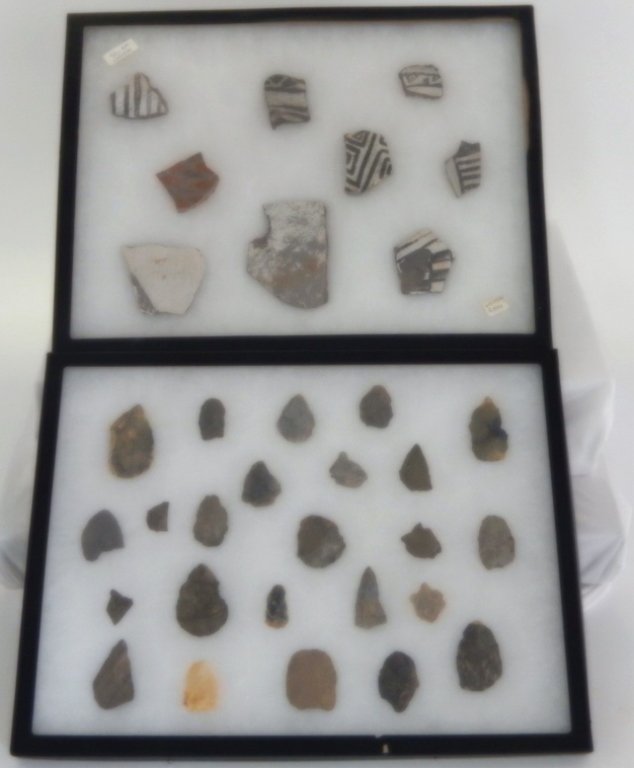 24 Scrapers & Knives w/9 Decorative Pottery Shards (1 of 3)