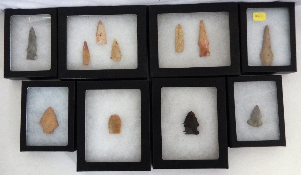 Drills, Arrowheads and Scrapers (1 of 1)
