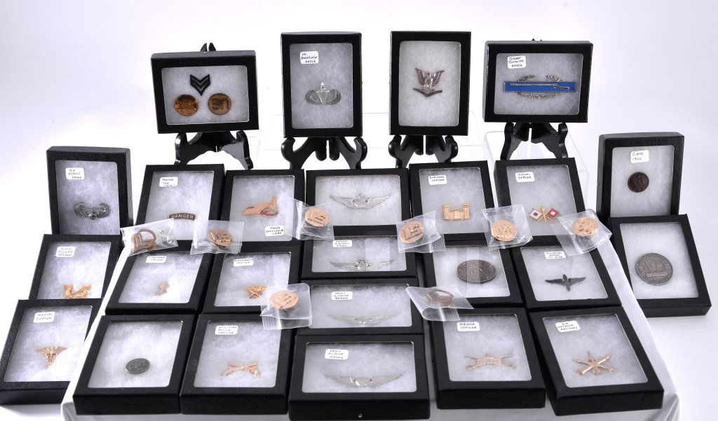 27 Army Insignia Lapel Pins 8 Marked US (1 of 6)