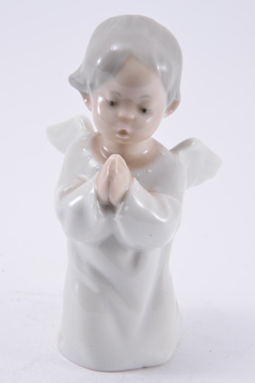 Lladro Angel Praying 4538 (1 of 4)