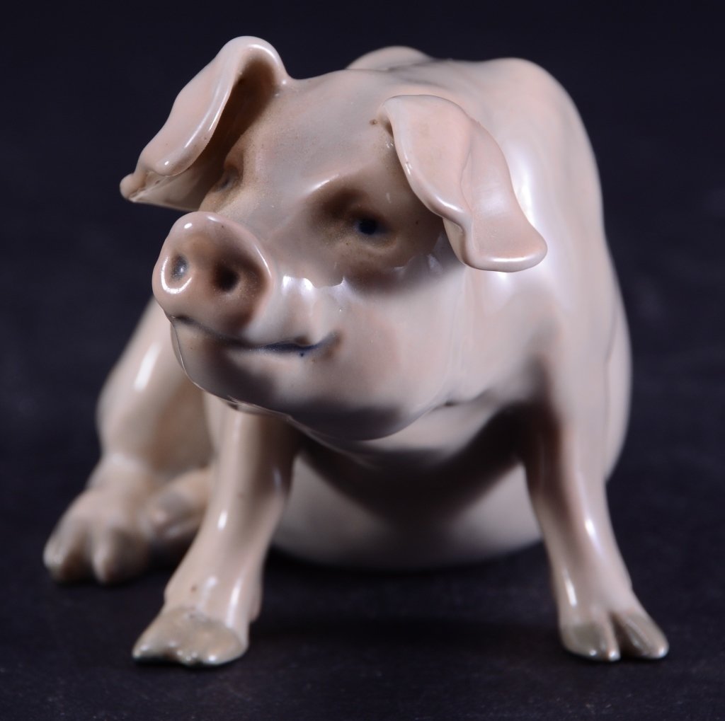 Bing & Grondahl Pig 1582: 5" long x 2.5" tall.