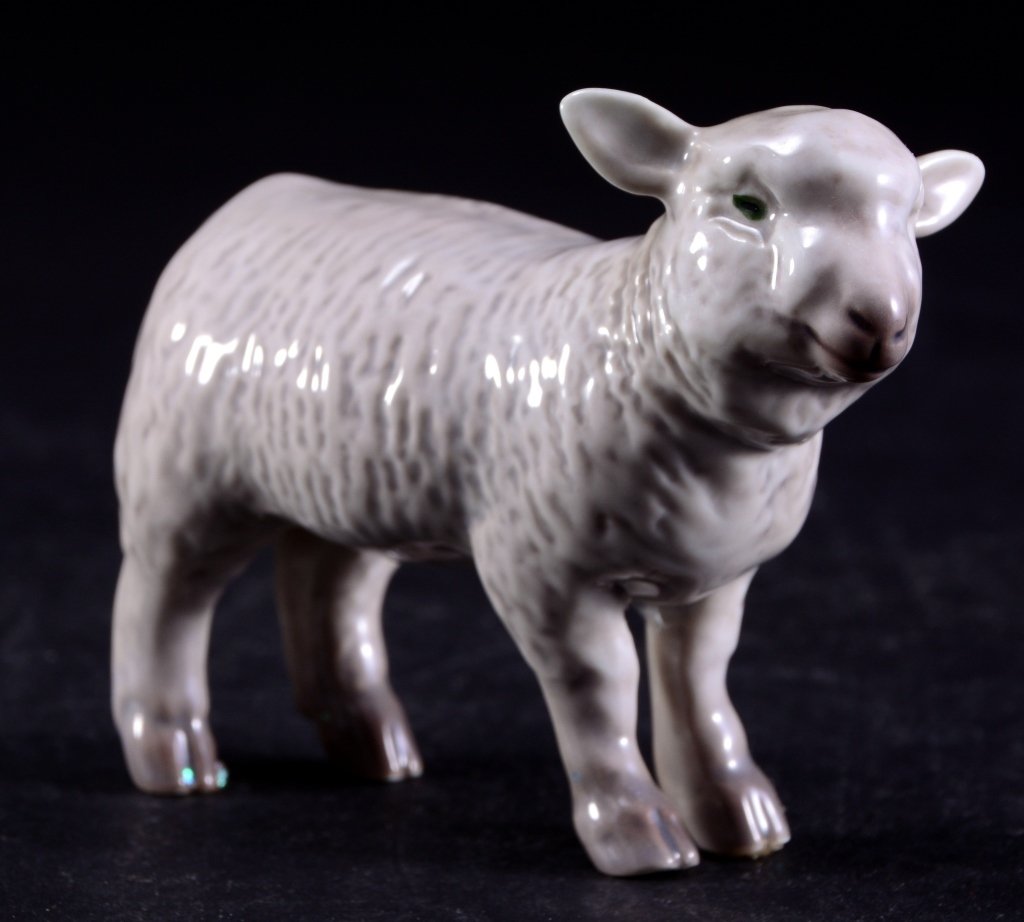 Bing & Grondahl Lamb 2171: 4.25" long x 2.75" tall.