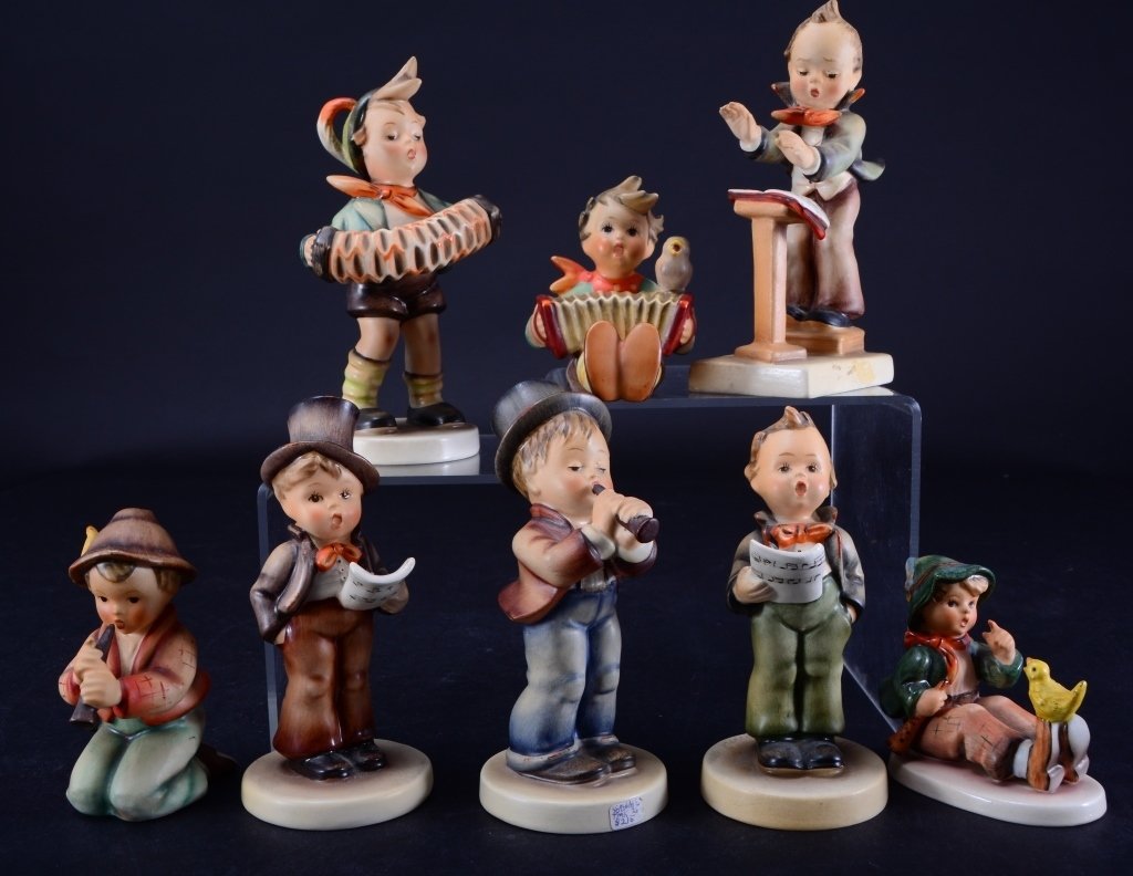 8 Hummel Musicians (1 of 8)
