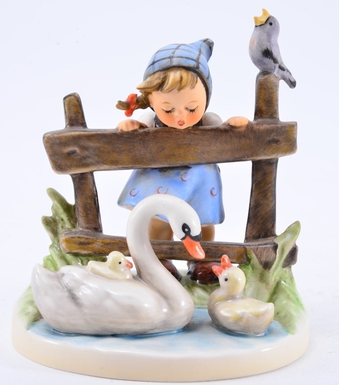 Hummel Feathered Friends 344, TMK 5 (1 of 5)