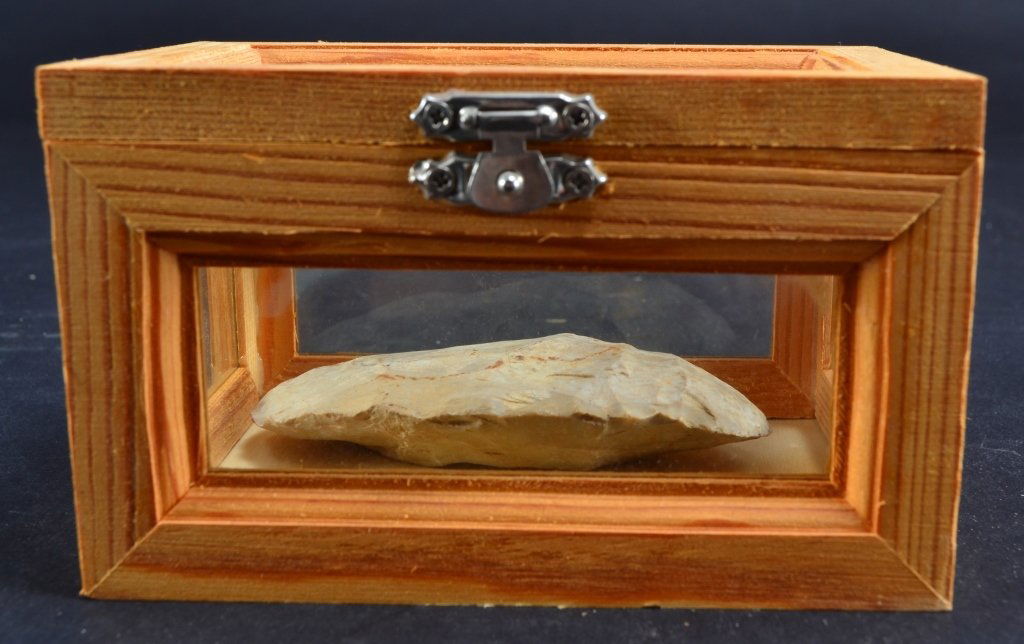 Tomahawk Head in Wooden Display Box (1 of 2)