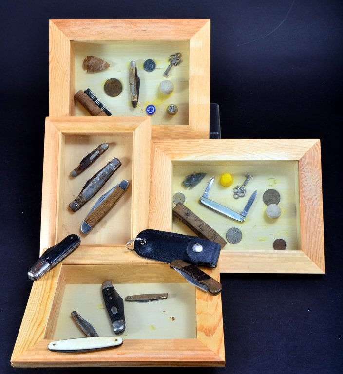 Pocket Knives Plus in Wooden Display Wall Mounts (1 of 5)