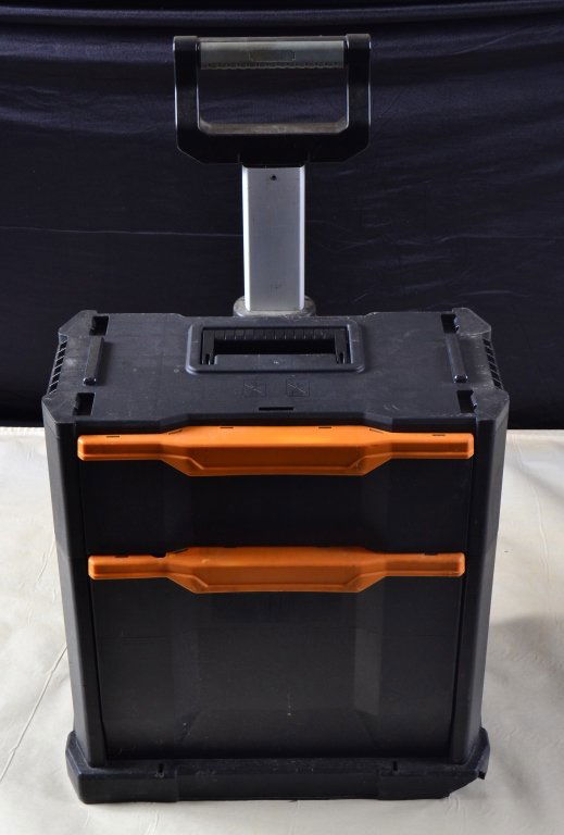 Roll-a-Round Tool Box w/Some Tools (1 of 4)