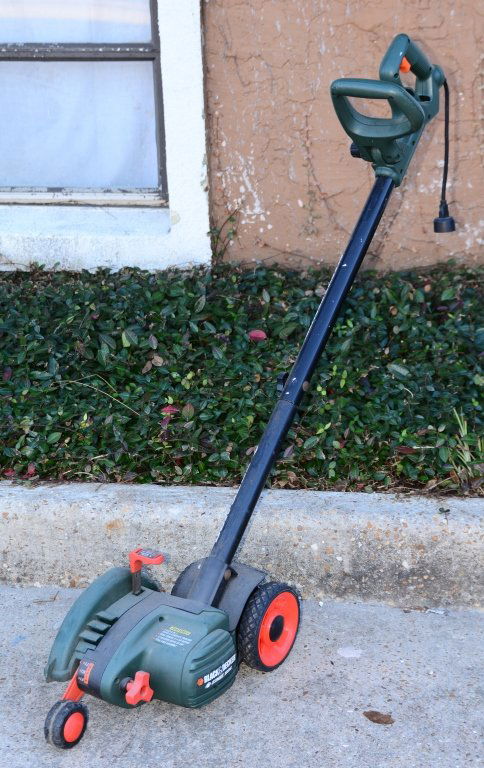Black and decker edgehog on sale electric edger