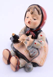 Hummel Happy Pastime 69, TMK 1: 3 1/2" tall.