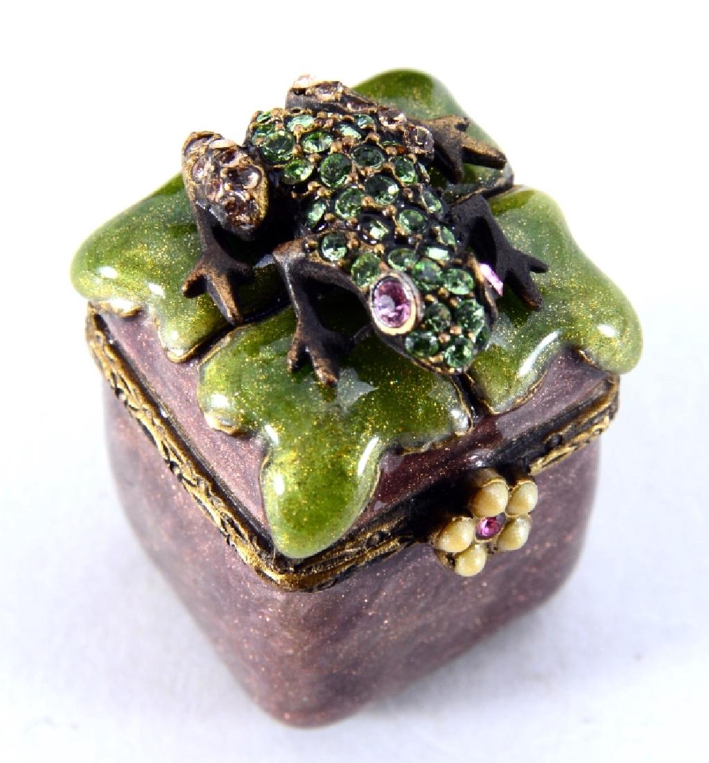 Jay Strongwater Trinket Box w/Swarovski Crystals (1 of 6)