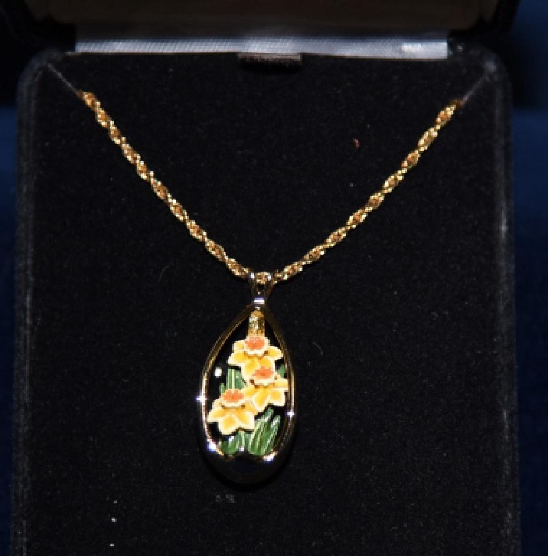 Robert Olszewski MIB Daffodil Pendant Necklace: In original velvet box.