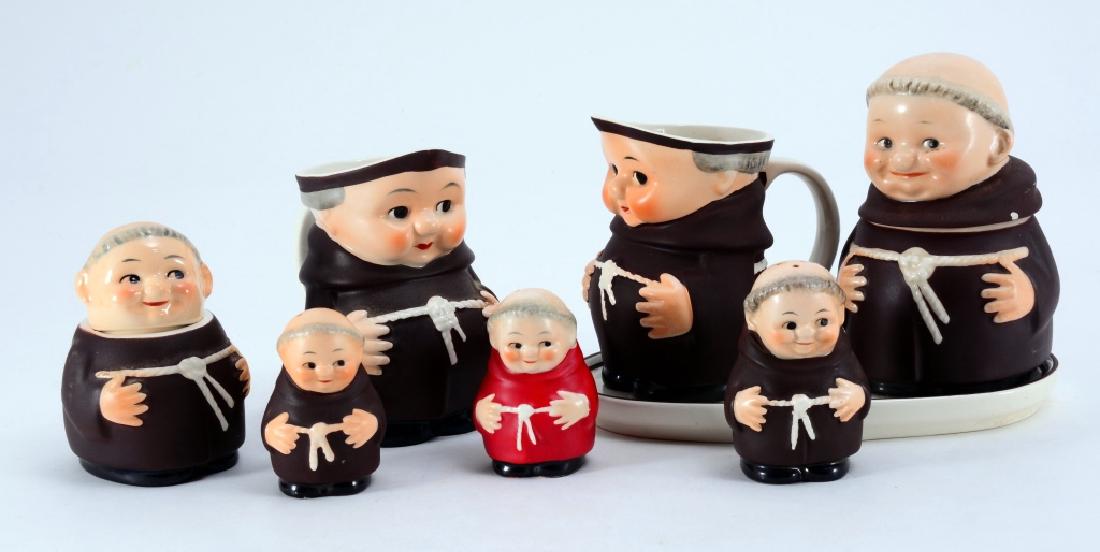 Goebel Friar Tuck Monks & Tray (1 of 5)