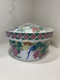 Cheerful Vintage Lidded Casserole Dish Featuring Hand-Painted Chinoiserie Motifs