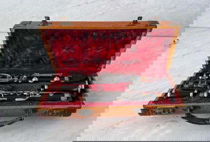 Vintage Bundy Resonite Clarinet Made by Selmer with Hard Carrying Case