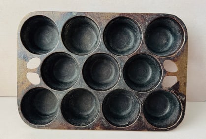 Cast Iron Muffin Pan