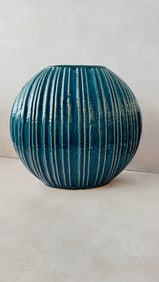 Ceramic Aqua Accent Flower Vase with Elegant Ribbed Design