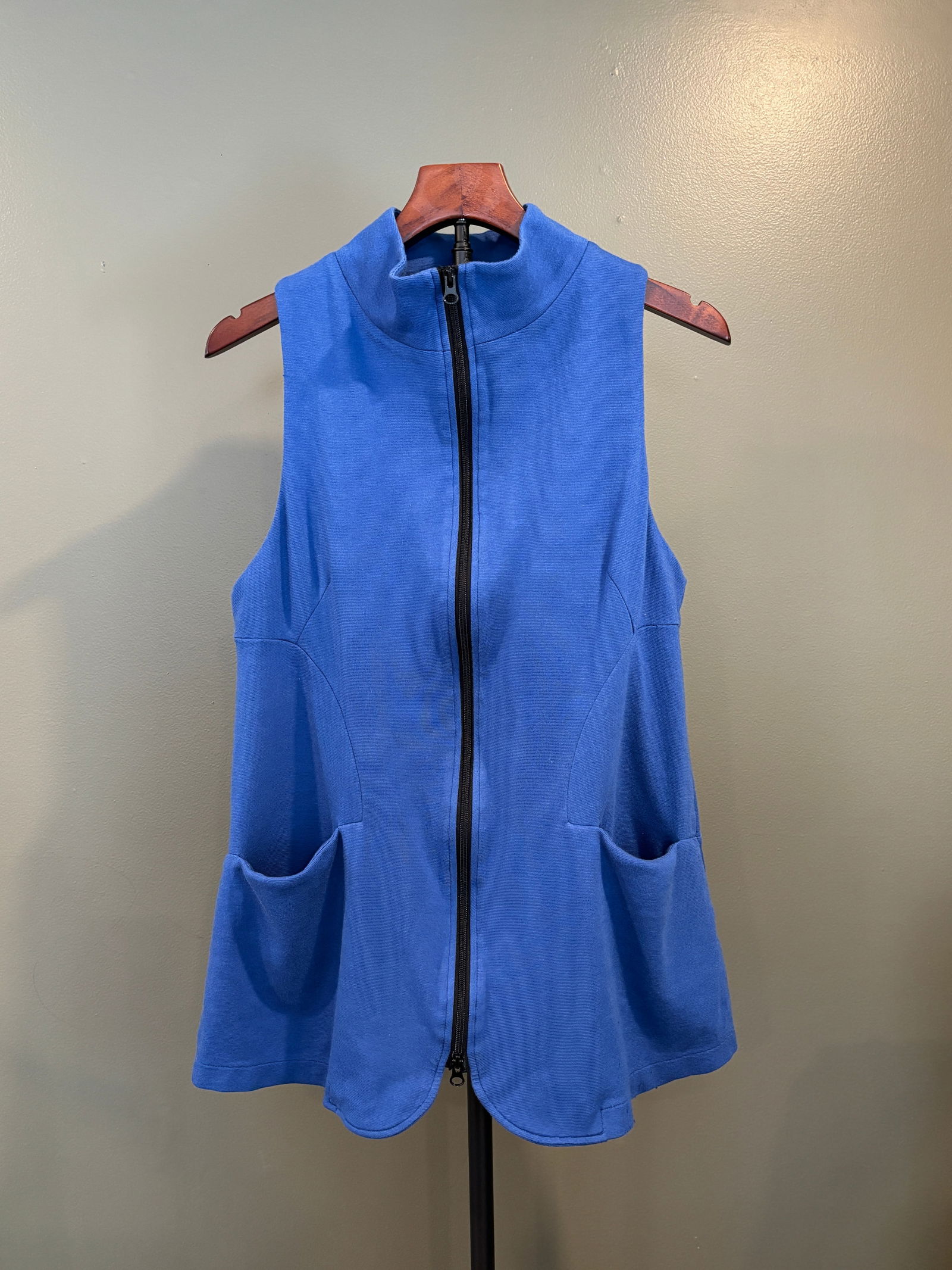 Comfy USA Blue Zip-Front Sleeveless Vest, Women's Small; Made in the USA: Women's sleeveless vest by Comfy USA in a bright blue knit. Designed with a stand collar, full zip-front closure, and curved seaming for a flattering, lightly tailored silhouette. Features front patch