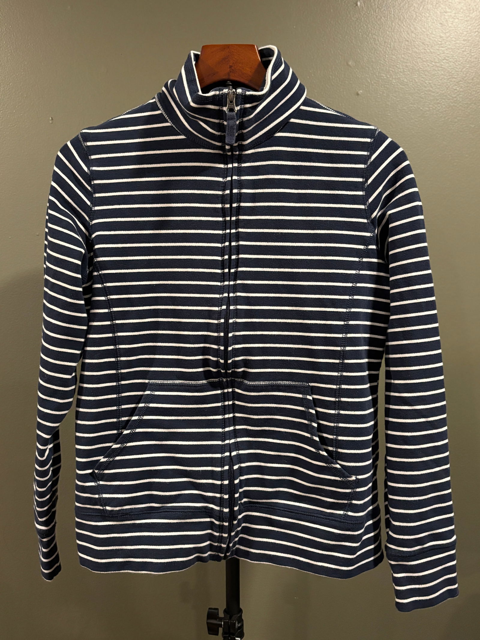 L.L.Bean Navy & White Striped Zip-Front Jacket, Women's S (Reg): Classic navy and white striped zip-front jacket in a soft cotton-blend knit. Features a stand collar, full YKK zipper, front patch pockets, and clean seaming throughout for a streamlined, everyday fit