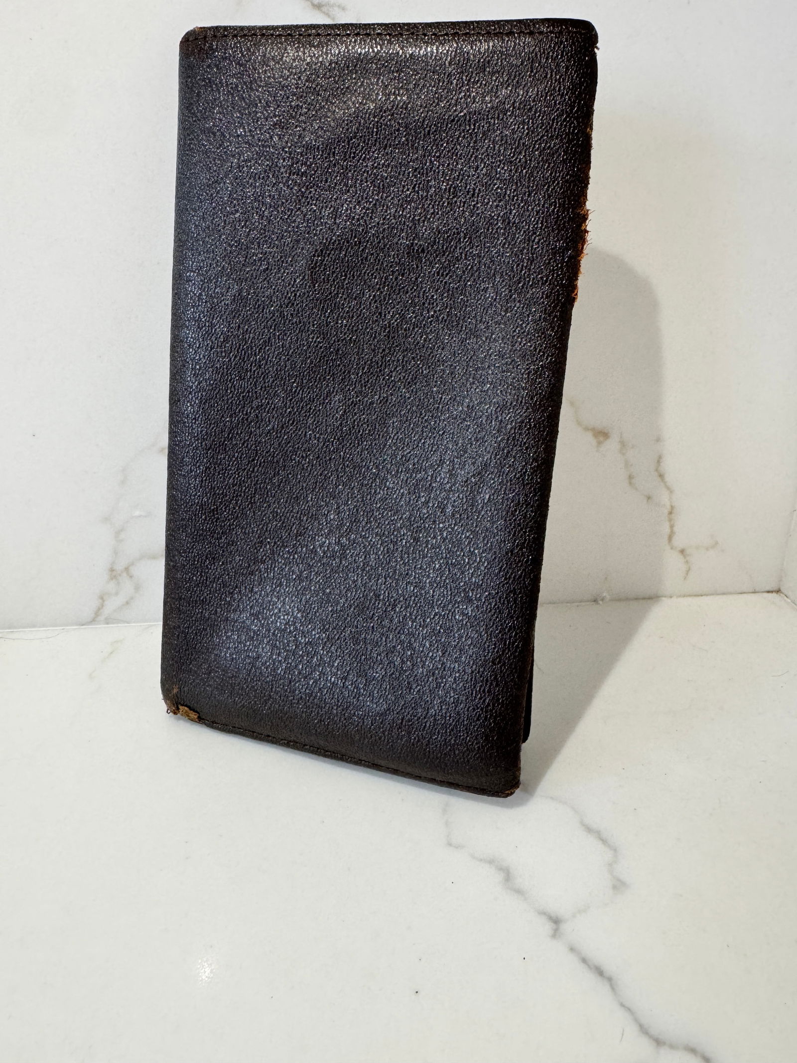 Vintage Leather Wallet with Zippered Compartment with Personal Effects (1 of 5)
