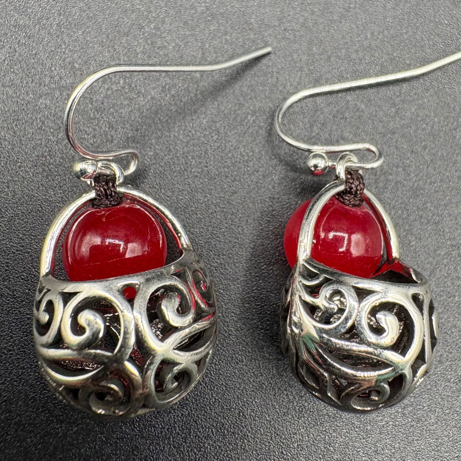 Vintage Red Agate Filigree Earrings (1 of 3)