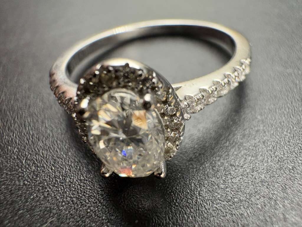 3CT Oval Cut Moissanite Ring - GRA Certified S925 Silver (1 of 3)