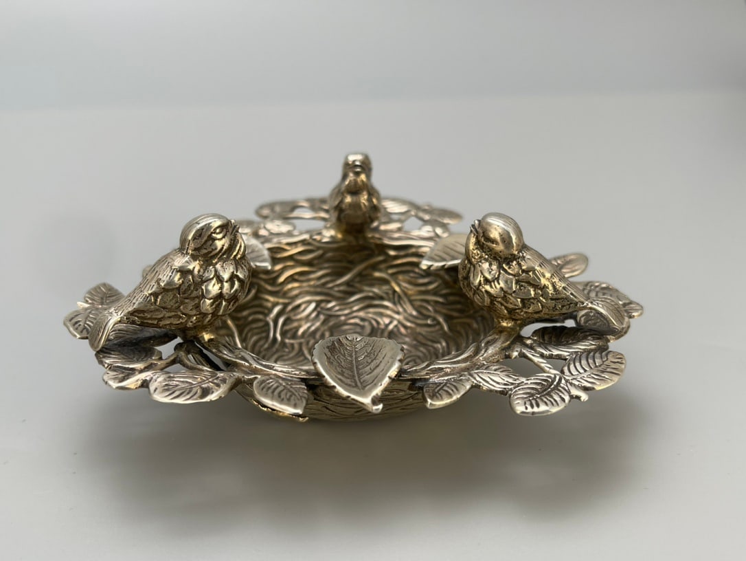 SPANISH STERLING SILVER BIRD'S NEST-FORM ASHTRAY, CIRCA 1940S–1950S: SPANISH STERLING SILVER BIRD'S NEST-FORM ASHTRAY, CIRCA 1940S–1950S Spanish Silver Bird's Nest-Form Ashtray, circa 1940s–1950s. Modelled as a finely detailed bird's nest surrounded by pierced