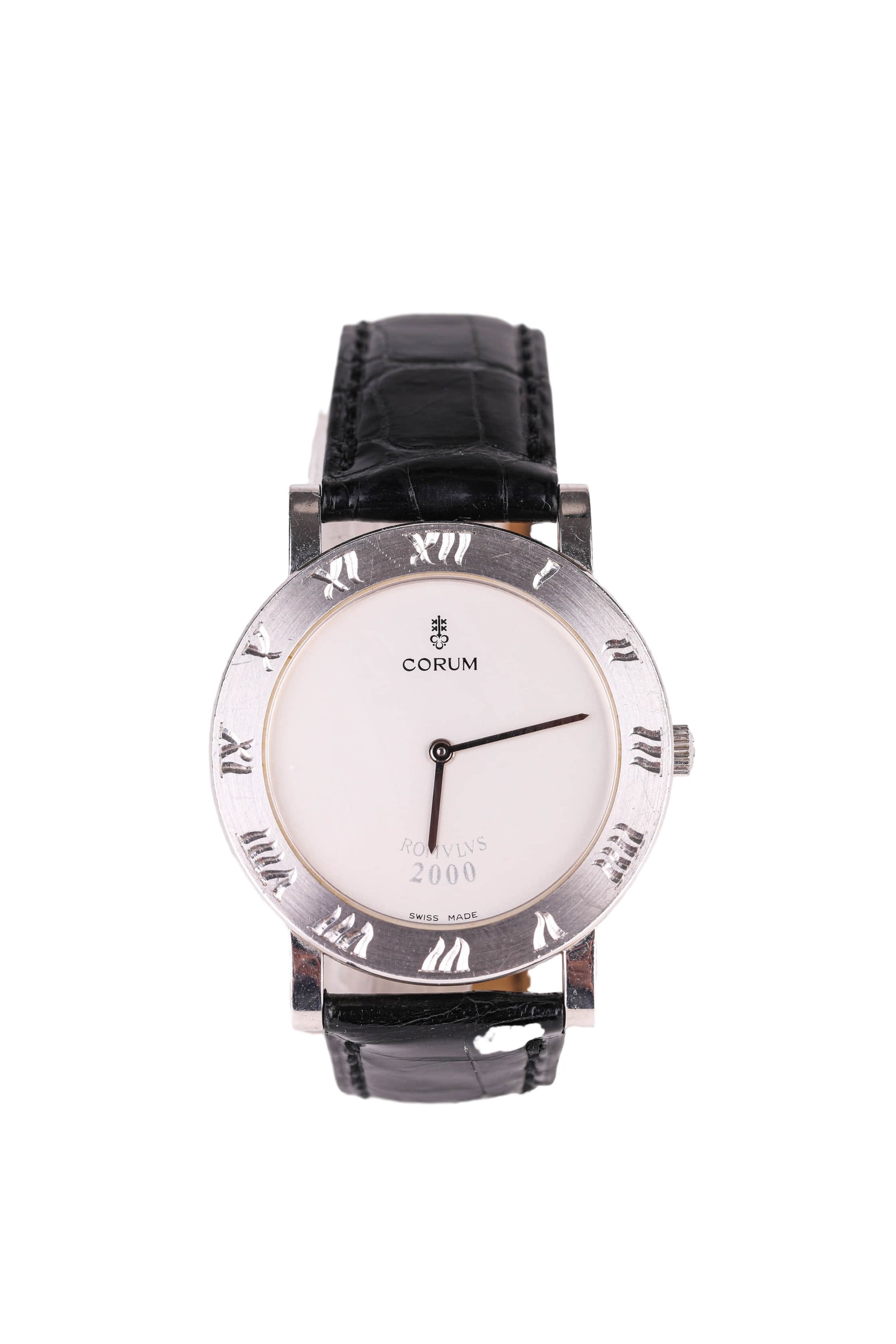 CORUM GOLD MECHANICAL WRISTWATCH (1 of 3)