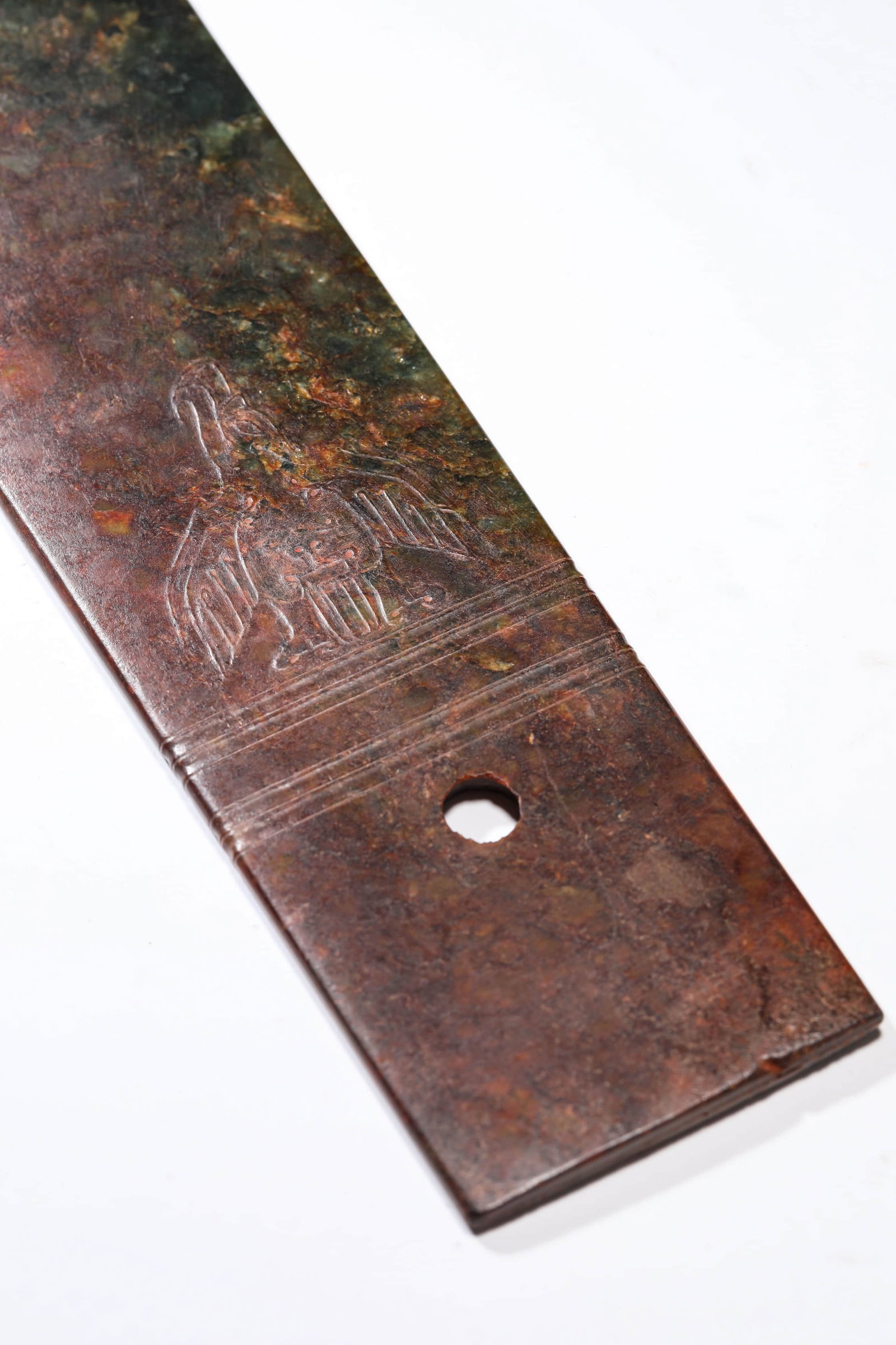 A JADE 'GUI' ORNAMENT - 6