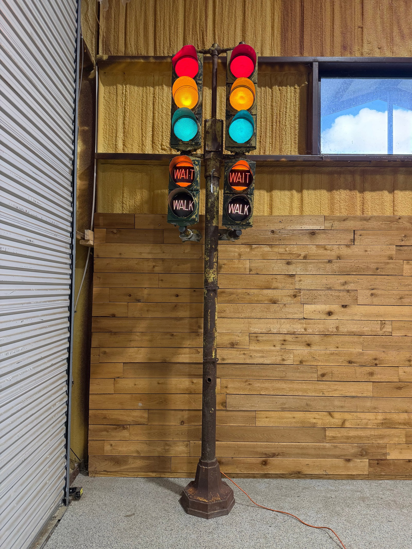 Art Deco Crouse-Hinds Cluster Traffic Light: Great piece of history! Beautiful 1920-40's Art Deco Cluster light, with pedestrian signals. In great condition, has wear and rusting from outside exposure, but a great patinaed look. All four 'Wait a