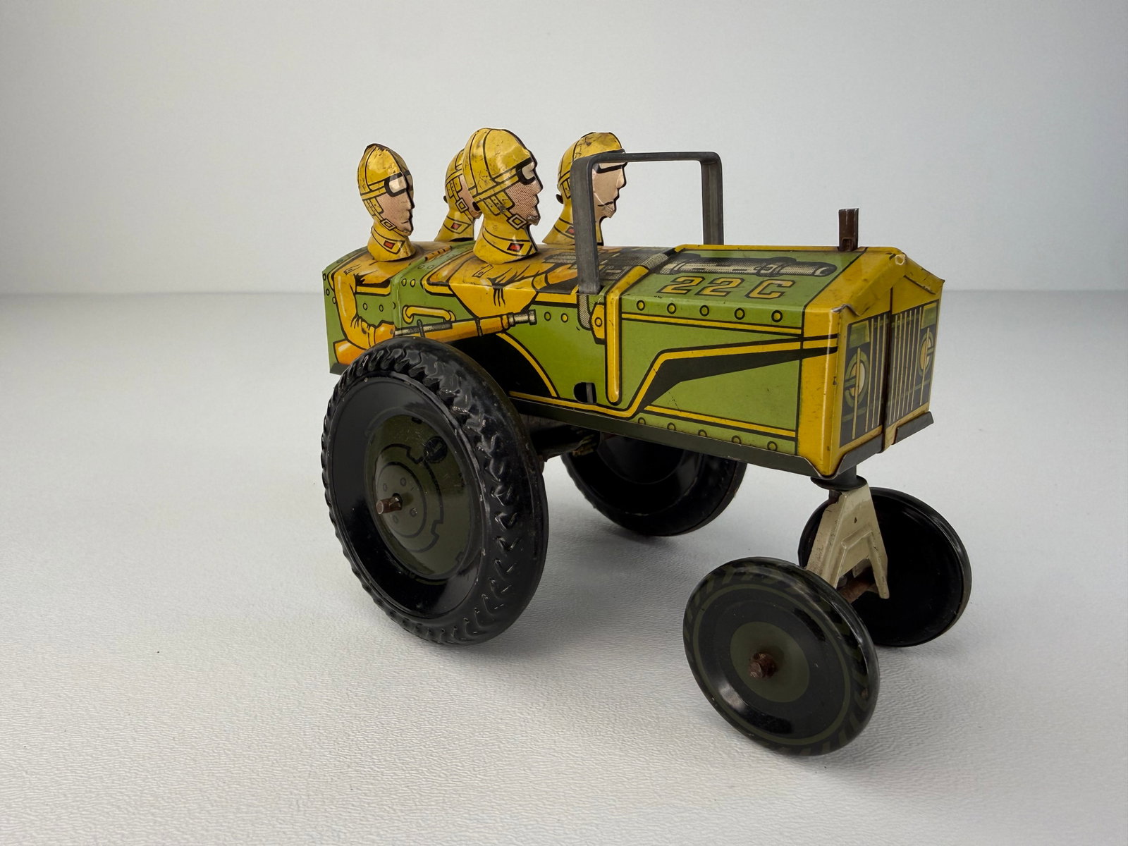 Marx Jumpin Jeep Tin Wind-up Toy (1 of 7)