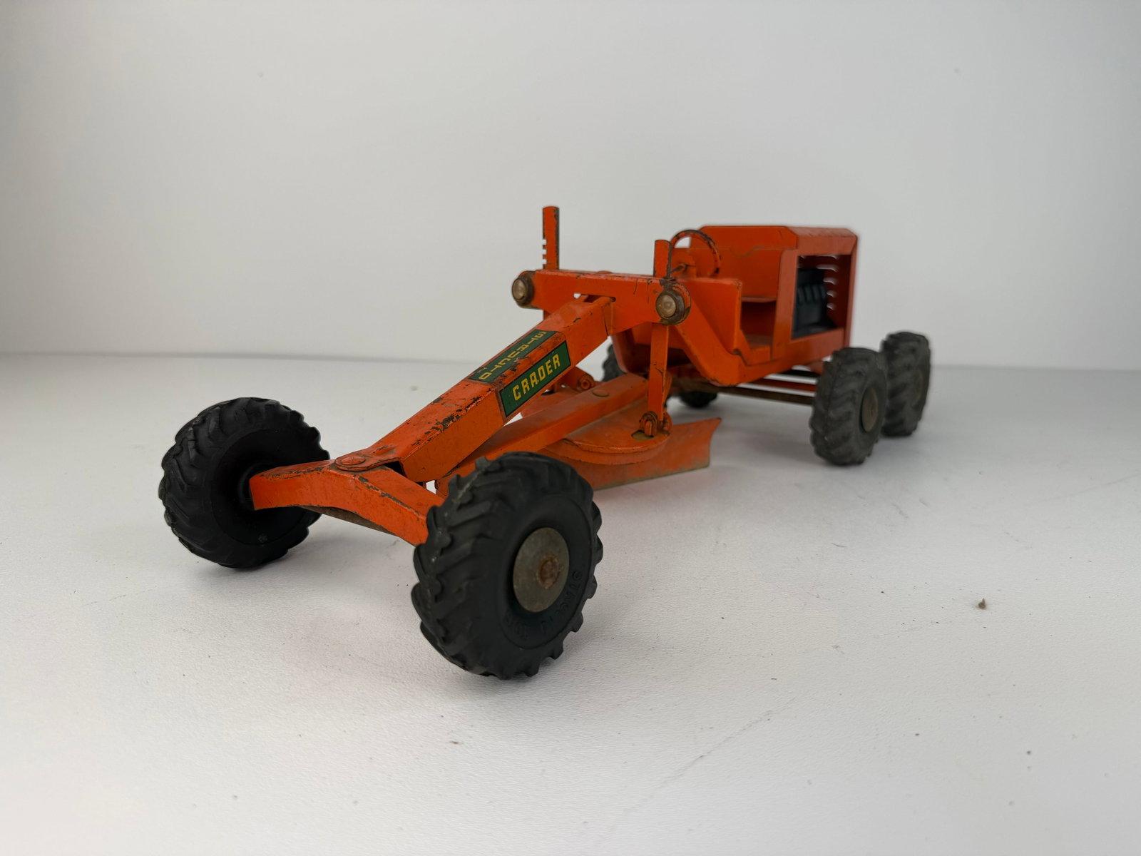 1950's Pressed Steel Structo toy Grader (1 of 5)