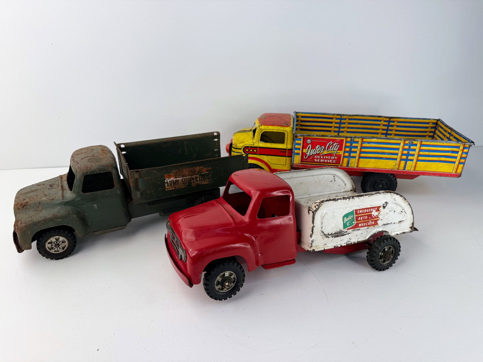 Lot of three metal toy trucks (1 of 9)