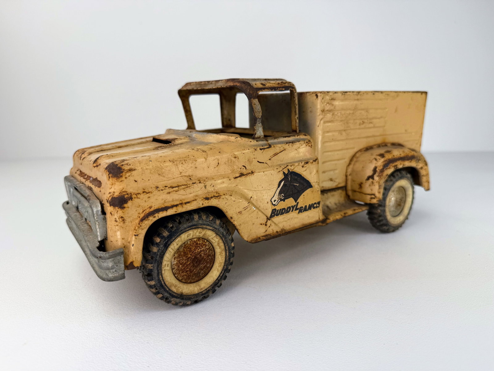 Pressed Steel Buddy L "Buddy L Ranch" Pick-Up Truck Toy (1 of 7)