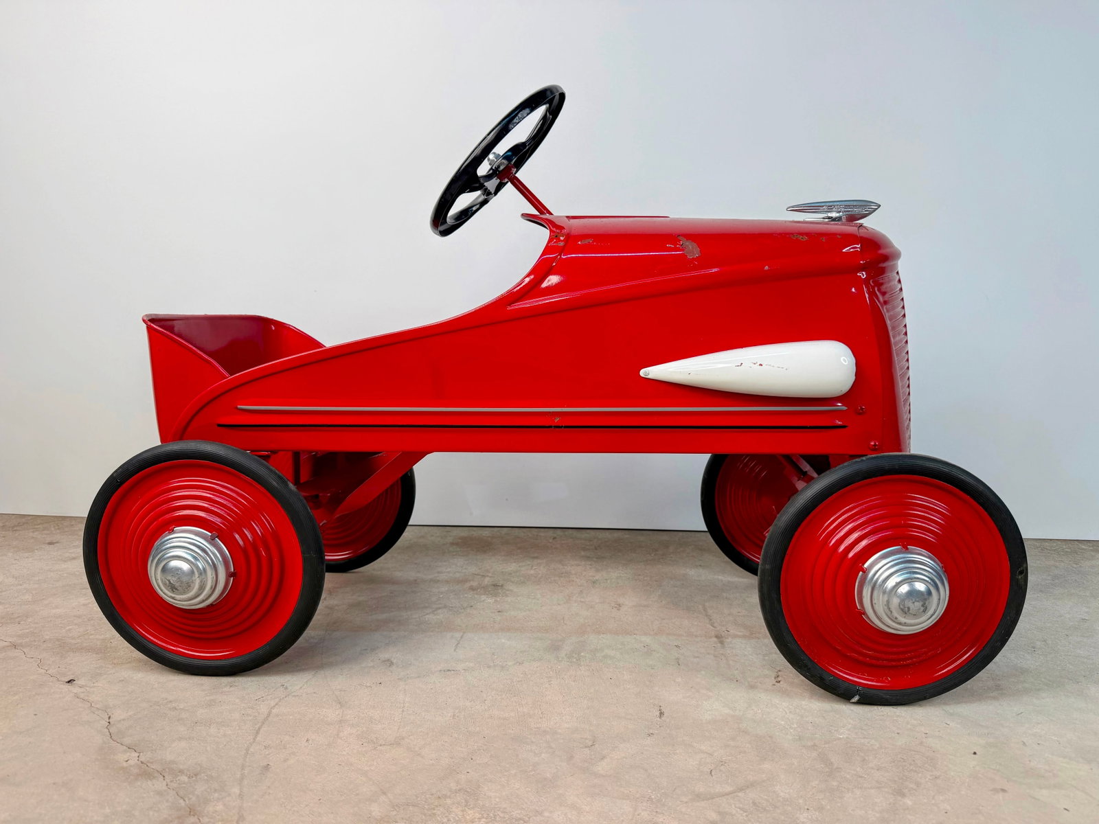 1930s Steelcraft Ace Pedal car (1 of 10)